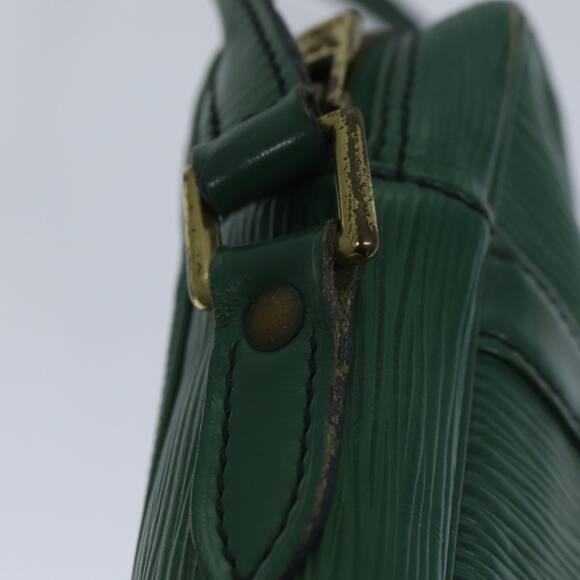 LOUIS VUITTON Epi Danube Shoulder Bag Green M45634 - Picture 9 of 16